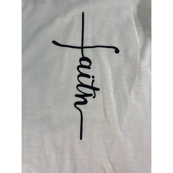 Light in the Box Women's Christian Faith White Graphic T Size M NWOT - Picture 10 of 10
